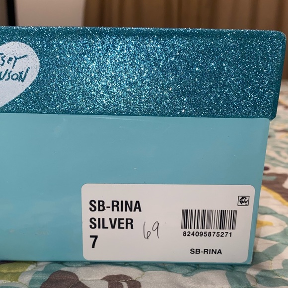 Betsey Johnson Rina Heels - Picture 6 of 6